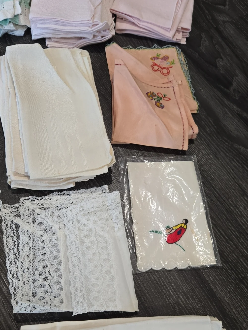 Over 100 Assorted Vintage Cloth Napkins & Handkerchiefs - Pastel Mix